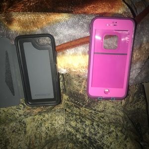 2 iPhone cases